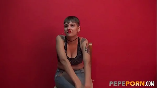 Vivi Sevilla wants to fulfill her fantasy... By having an AMAZIN' THREESOME!