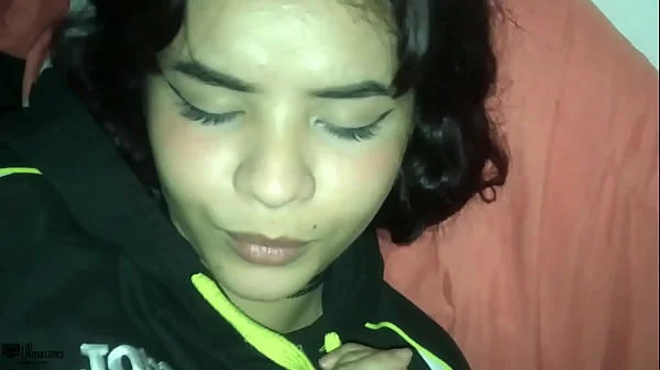 Enseñando a mi hermanastra a tener un buen sexo PARTE 7