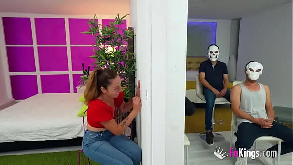 HOT BLIND DATE with an amateur Argentinan babe! Meet (and fuck) Ammy
