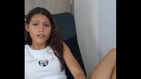woman 18 pussy with dildo