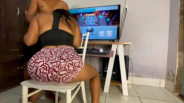 My neighbor's cheating girlfriend asked to learn how to play video games and look what happened