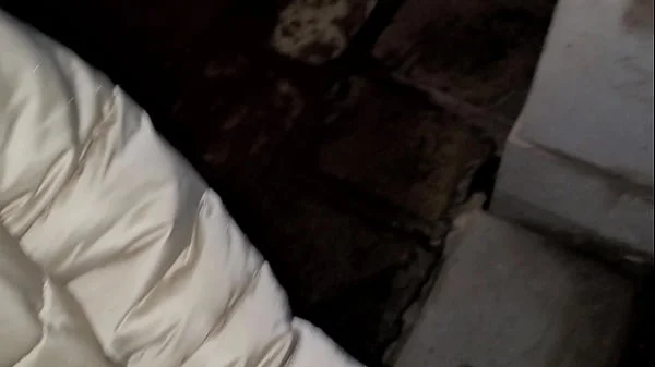 Public oral sex on the streets of Venice. Quick blowjob on the first date