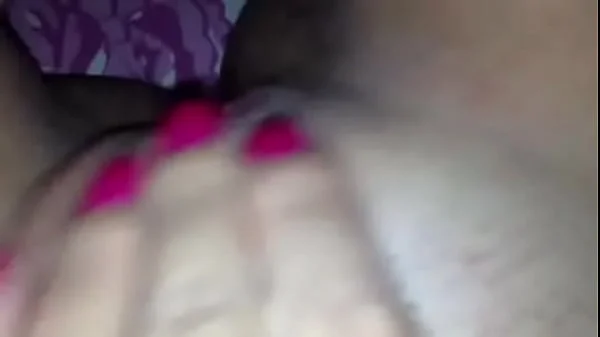 gostosa se masturbando