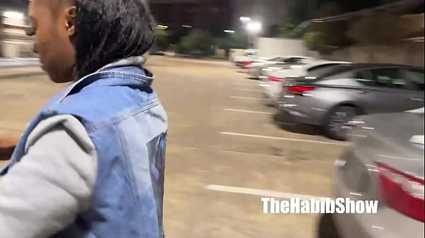 Ambitious booty thick texas freak is back with pimpin in ah bonnet