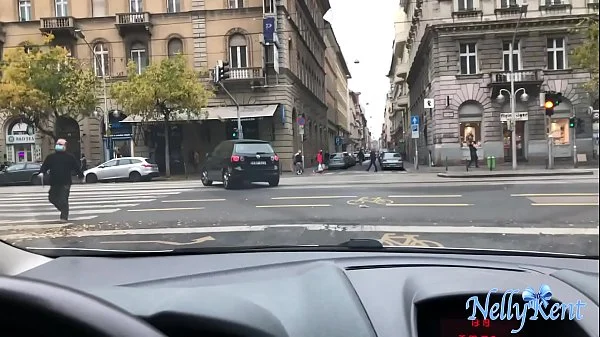 Stranger helps her to lift the bags in exchange of a blowjob in his car.Caught in public giving a blowjob
