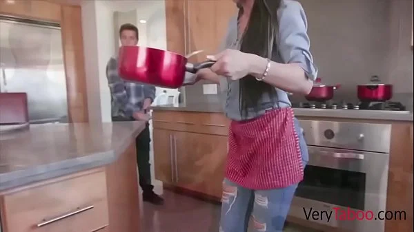 Using Hot StepMother's Pussy As My Personal Flesh Light- Melissa Lynn