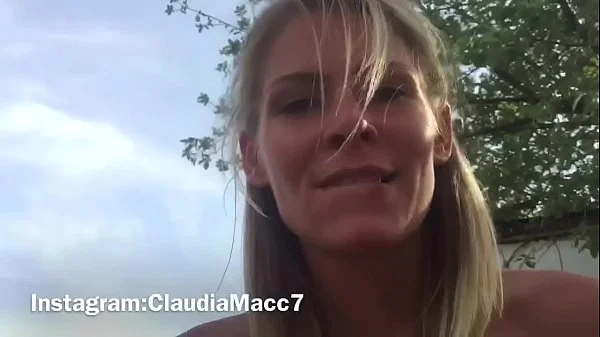 Outdoor fucking