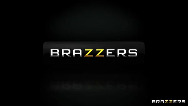 Distracted Boyfriend & The New Hire / Brazzers  / download full from http://zzfull.com/rock