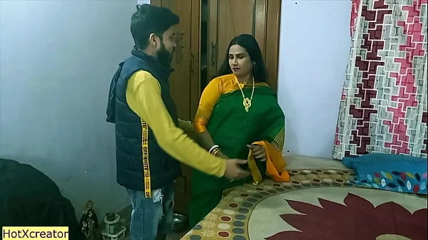 Indian hot Milf aunty vs hot teen!! Indian sex with hindi audio