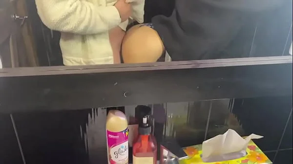 Slut had sex in the toilet of the club