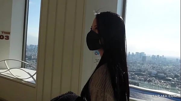 訳ありエリート帰国子女の衝撃映像…衣服を引き裂きニーハイ美脚を開脚し幾度も大絶頂！！