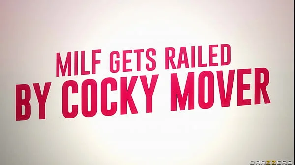 MILF Gets Railed By Cocky Mover - Robbin Banx / Brazzers  / stream full from www.zzfull.com/mover